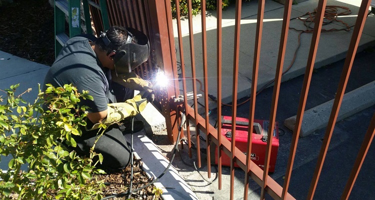 Gate Operator Repair Service Mission Hills